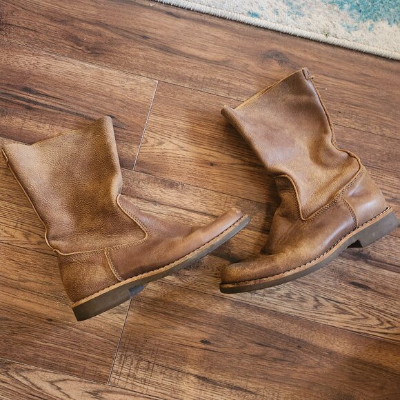 Women's Tan Leather Boots - Picture 1 of 7